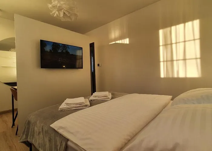 Apartament Ferrata *