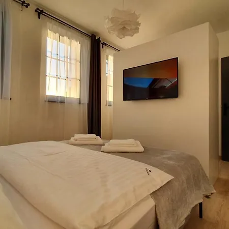 Апартаменты Ferrata